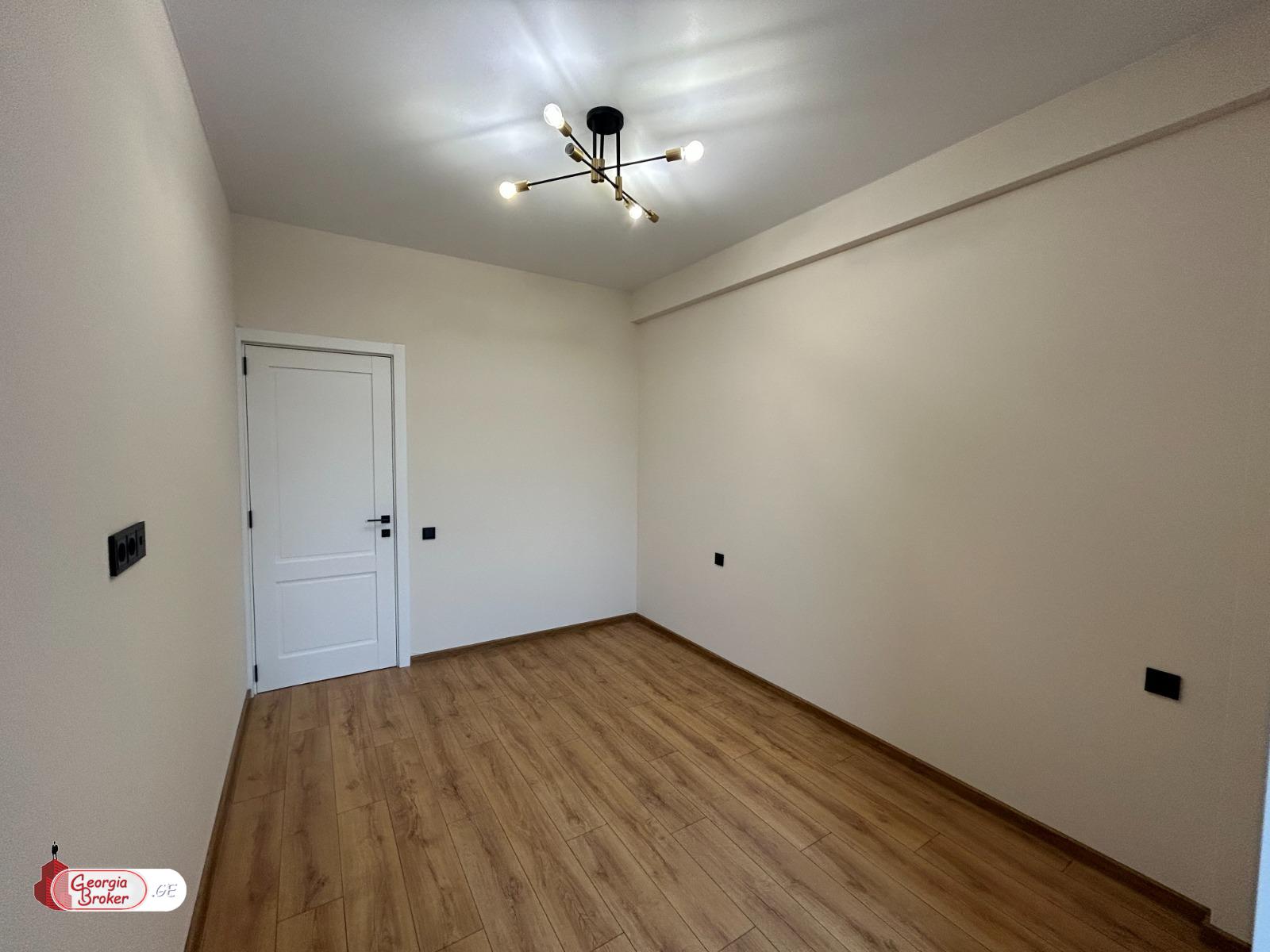 nearly repaired 2-room apartment for sale